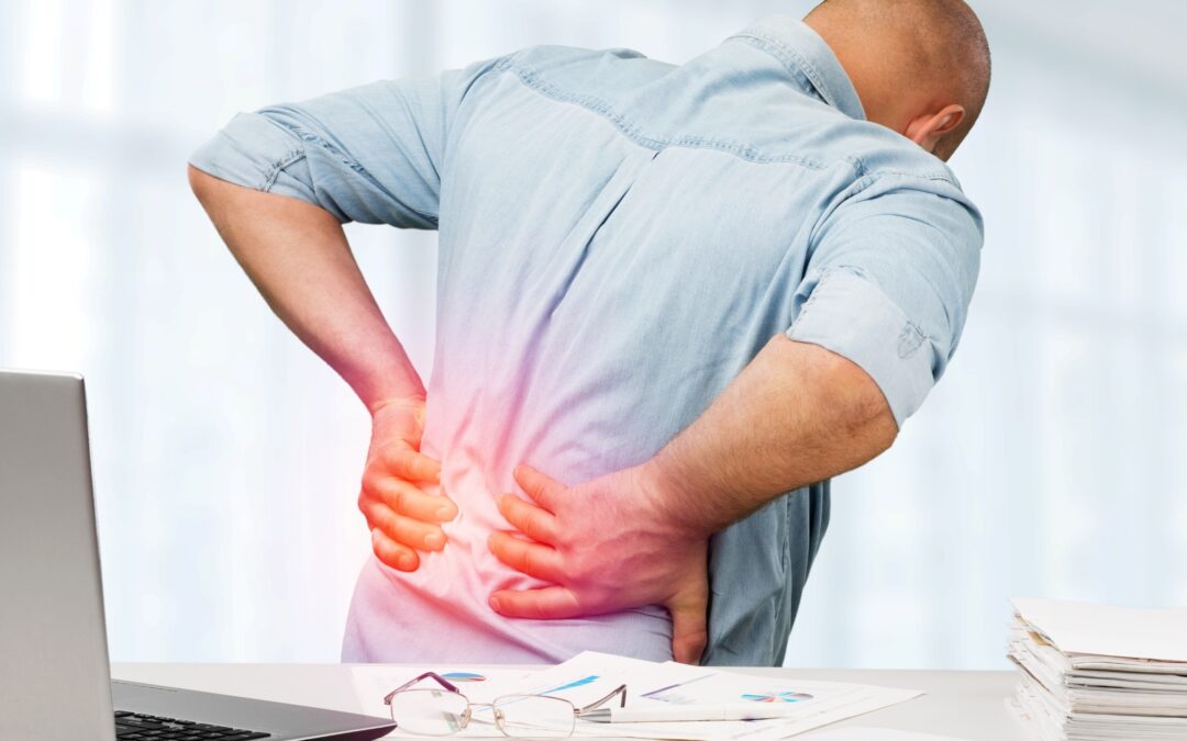 Signs You Should Visit a Chiropractor for Lower Back Pain